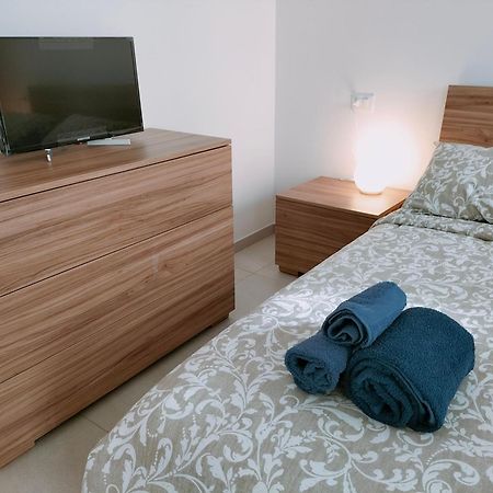 Facentro - Free Wifi & Air Conditioning Faenza Exterior foto