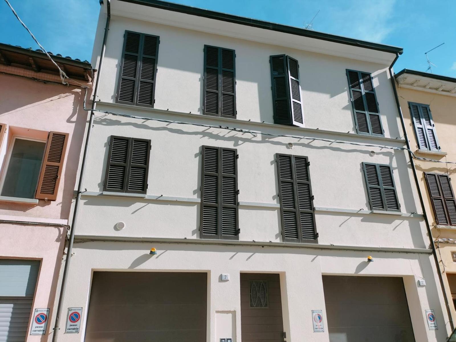 Facentro - Free Wifi & Air Conditioning Faenza Exterior foto